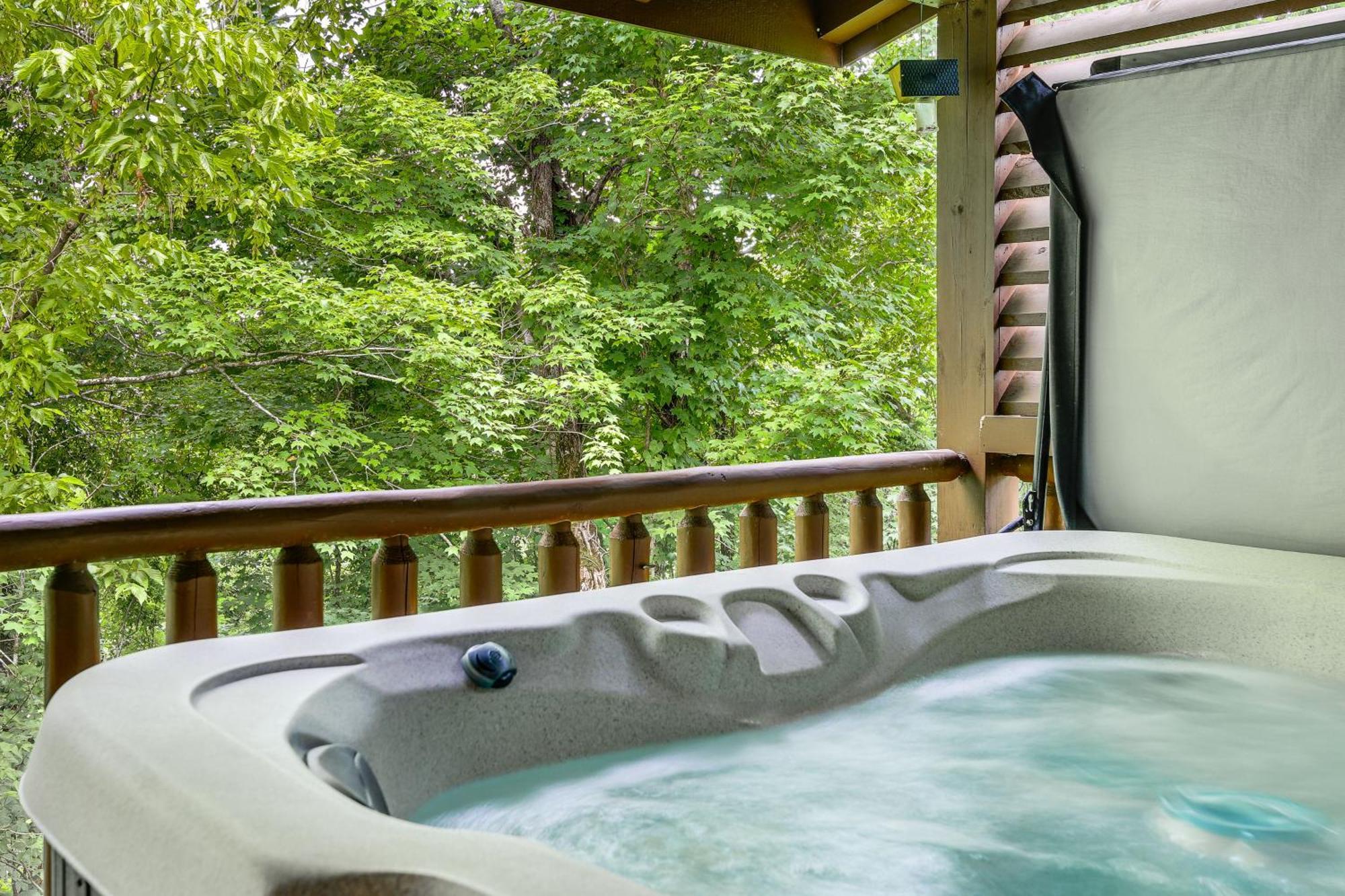 Pigeon Forge Cabin Premier Location And Hot Tub Ngoại thất bức ảnh